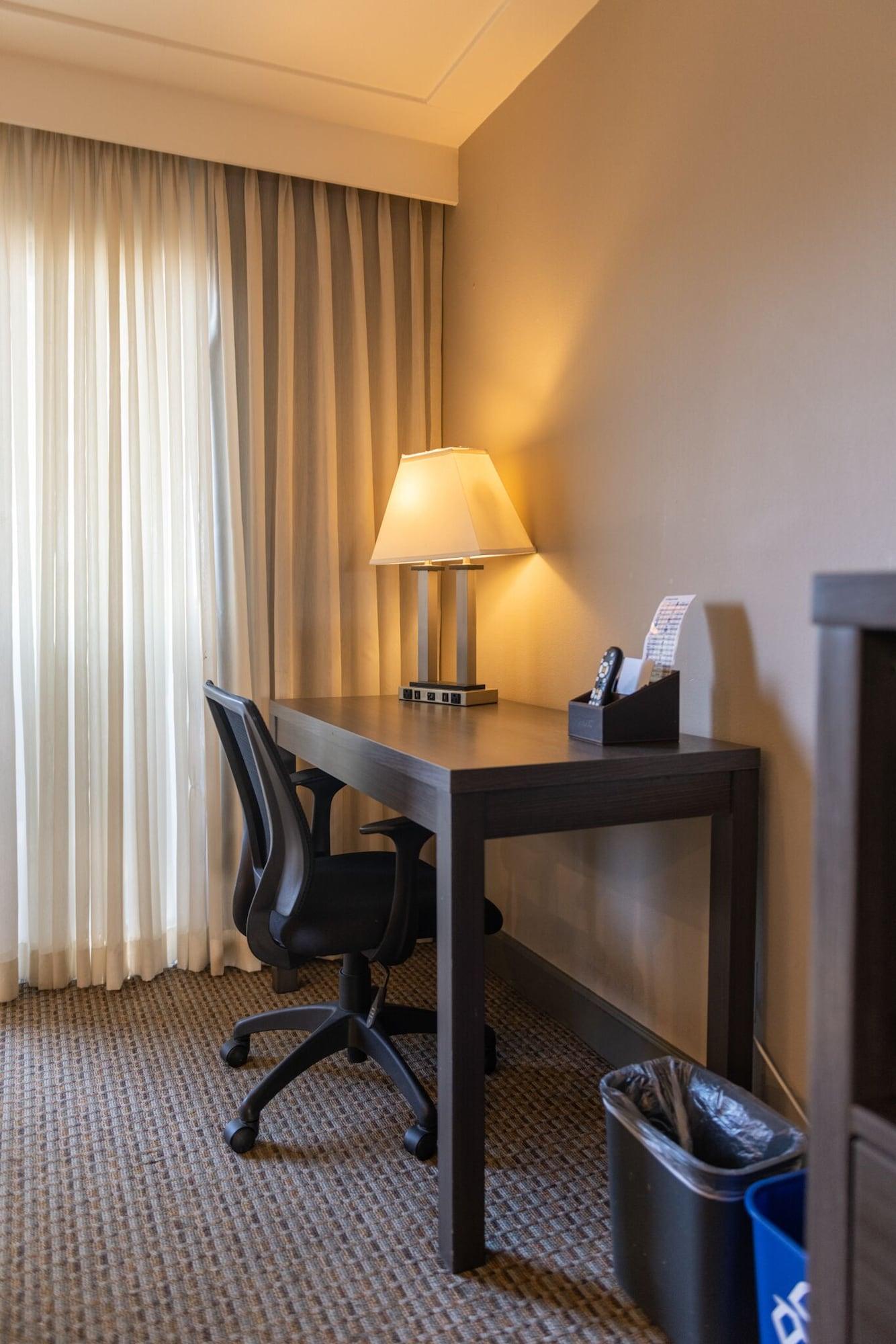 Greentree Inn & Suites Los Angeles - Alhambra - Pasadena Екстериор снимка